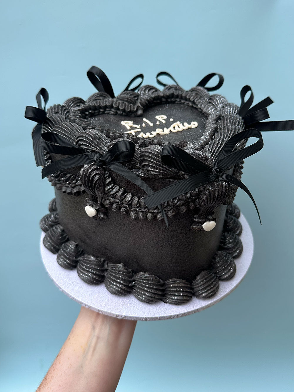 Black Vintage Heart Cake