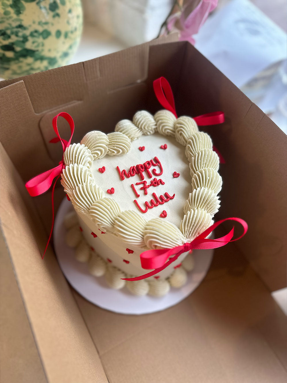 Cutie Simple Vintage Heart Cake