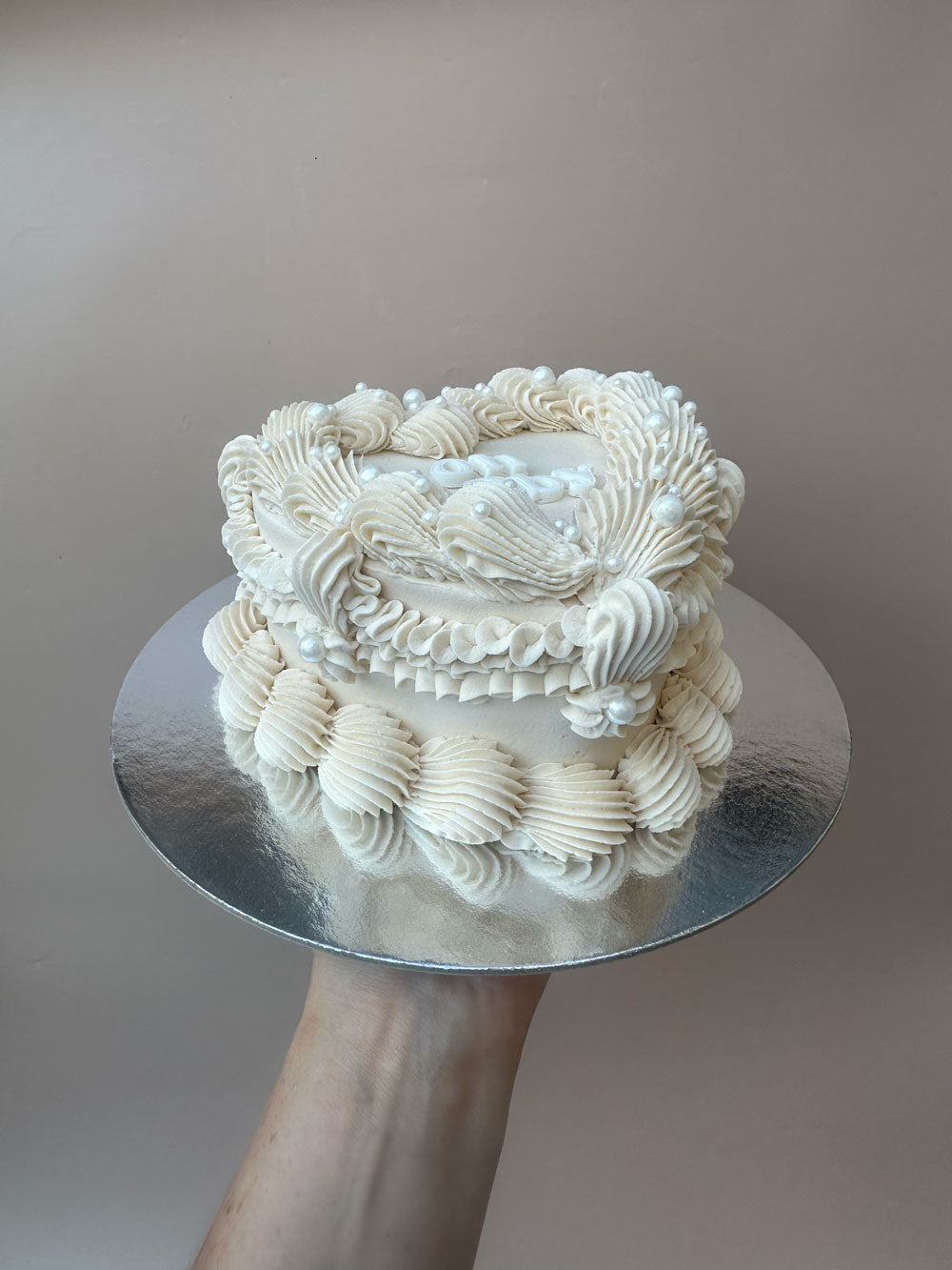 Mini Vintage Heart Cake - Gender Reveal