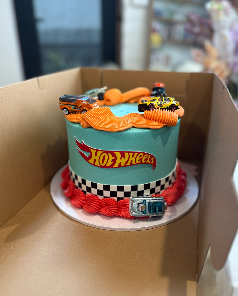 Hot Wheels or Monster Truck Cake