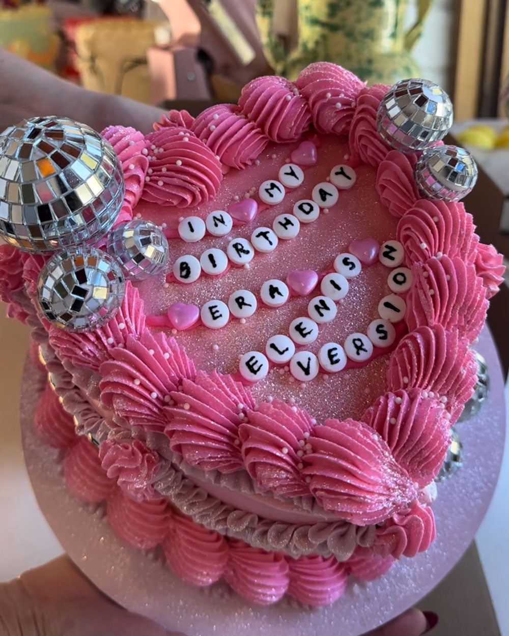 Taylor Swift Vintage Heart Cake